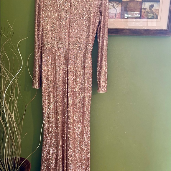 Eliza J - Picture 2 of 4